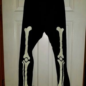Glow in the dark skeleton leggings